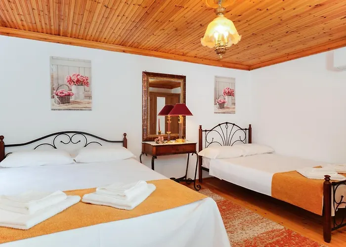 Nicole * Theologos (Thasos)